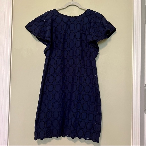 J. Crew Factory Scalloped Eyelet Navy Blue Shift Dress With Flutter Sleeve Sz 2 - Picture 3 of 15